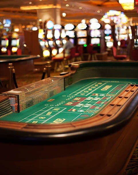 Teen Patti hand rankings displayed on a live dealer table at siokambing3
